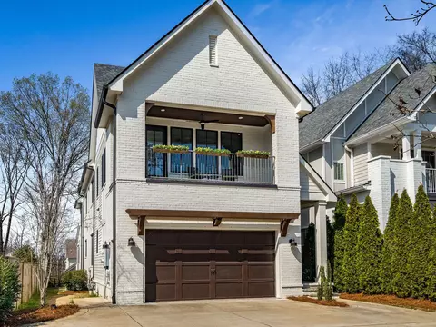 713 Cantrell Ave # B, Nashville, TN 37215