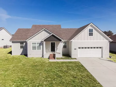 3016 Cambridge Ct, Lewisburg, TN 37091