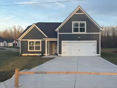 3000 Longview Ct, Dickson, TN 37055