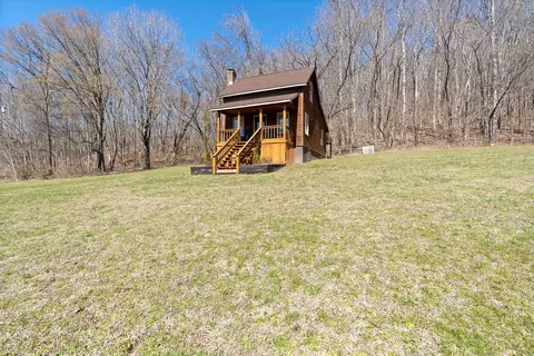 651 Liberty Cir, Prospect, TN 38477