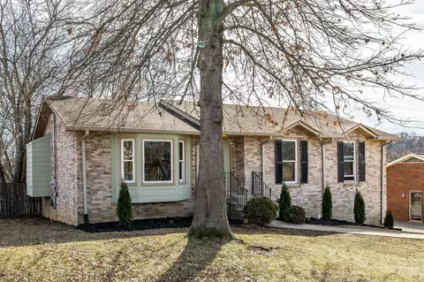 163 Hillside Dr, Hendersonville, TN 37075