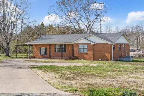 960 5th Ave N, Lewisburg, TN 37091