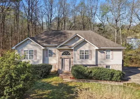 123 Tracey Pl, Rossville, GA 30741