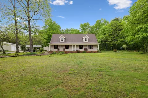 4840 Pyles Rd, Chapel Hill, TN 37034