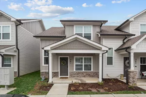301 Bell Forge Ct, White Bluff, TN 37187