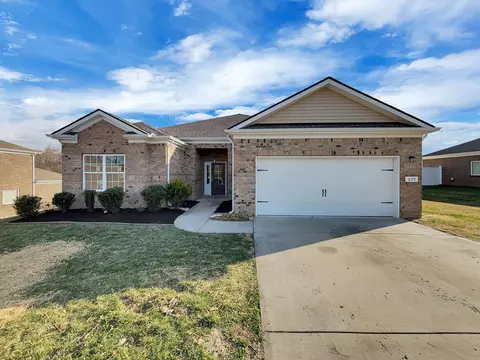 639 Fredericksburg Dr, Gallatin, TN 37066