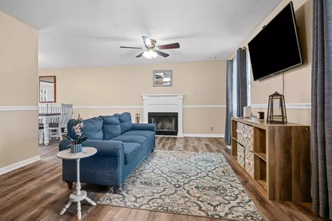2105 Wolfe Rd, White Bluff, TN 37187 photo 5