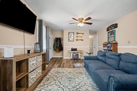 2105 Wolfe Rd, White Bluff, TN 37187 photo 6