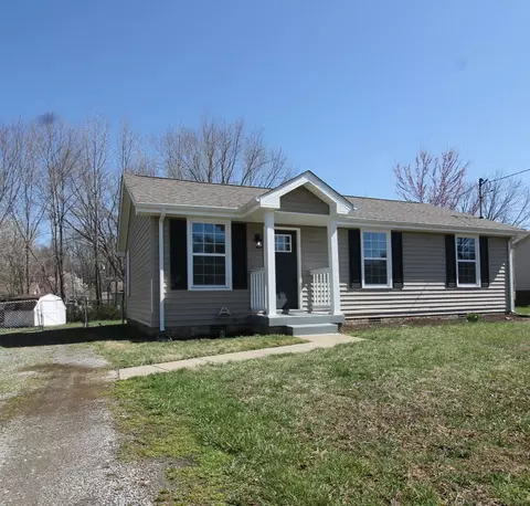 585 Anita Dr, Clarksville, TN 37042