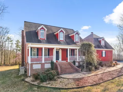 222 Autumn Wood Dr, Summerville, GA 30747