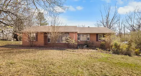 2078 Skyview Cir, Clarksville, TN 37042