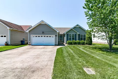 3684 Cindy Jo Dr S, Clarksville, TN 37040