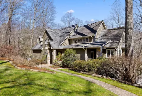 532 Fern Trl, Signal Mountain, TN 37377