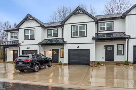 166 Sango Dr #17, Clarksville, TN 37043