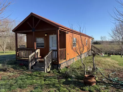609 Clax Branch Rd, Loretto, TN 38469 photo 5