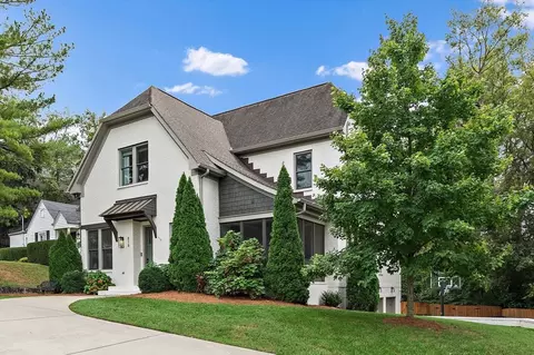 818 Dewees Ave, Nashville, TN 37204