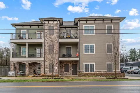 1319 W Main St #304, Franklin, TN 37064