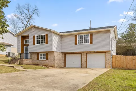 6426 Rosemary Dr, Chattanooga, TN 37416