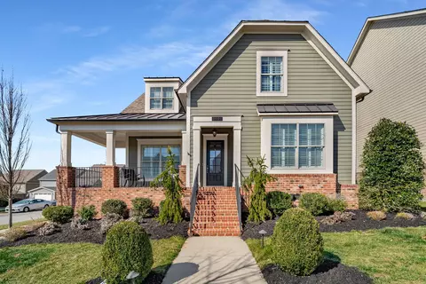 4001 Farmhouse Dr, Franklin, TN 37067