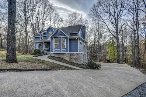 5421 Lodestone Dr, Ooltewah, TN 37363