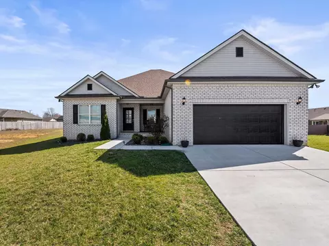 170 Blue Sky Ct, Tullahoma, TN 37388