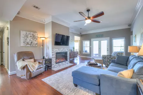 4452 S Trace Blvd, Old Hickory, TN 37138