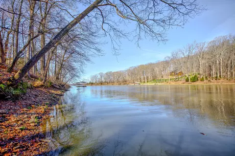 133 Woodfield Ests, Cadiz, KY 42211