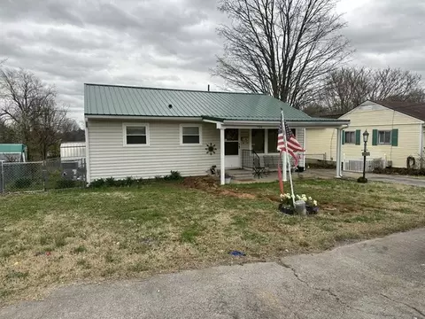 304 Brentwood St, Hopkinsville, KY 42240