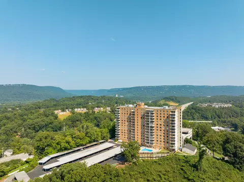 1131 Stringers Ridge Rd #7J, Chattanooga, TN 37405