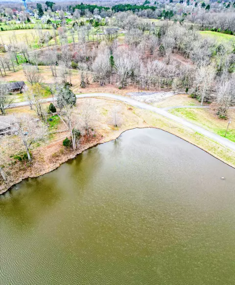 0 Fussell Dr, Tennessee Ridge, TN 37178
