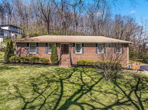 204 Forrest Valley Cir, Nashville, TN 37209