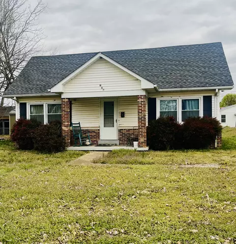 206 Frank St, Lawrenceburg, TN 38464