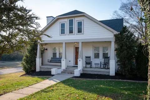 1304 Porter Rd, Nashville, TN 37206