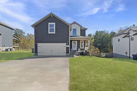 156 Bonnell Dr, Clarksville, TN 37042