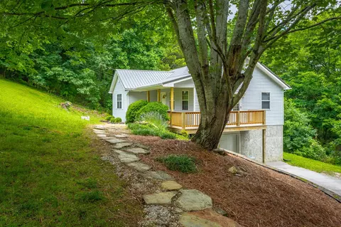 6827 Hillside Bend Trl, Harrison, TN 37341