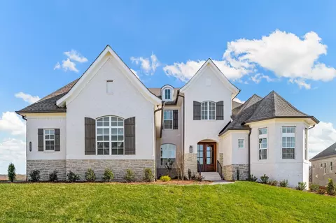 5720 Nola Dr, Arrington, TN 37014