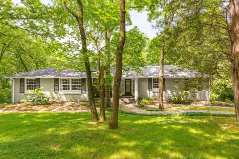 4629 Shys Hill Rd, Nashville, TN 37215