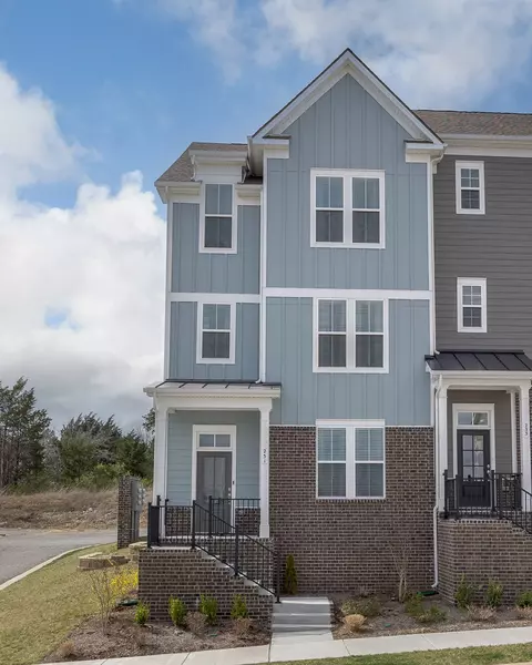 231 Ben Hill Dr, Antioch, TN 37013