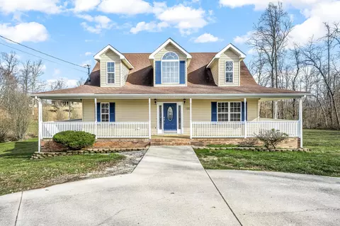 130 Chelsa Ave, Bradyville, TN 37026