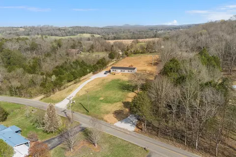 1389 Beasleys Bend Rd # A, Lebanon, TN 37090