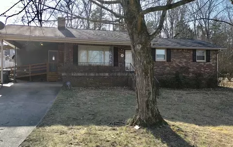 6114 N New Hope Rd, Hermitage, TN 37076