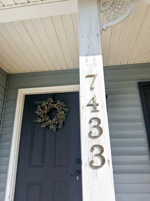 Exterior - 7433 Lone Eagle Dr, Murfreesboro, TN 37128 photo 4 of 5