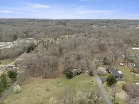 View/Area - 312 Broadview Dr, Dickson, TN 37055 photo 1 of 4