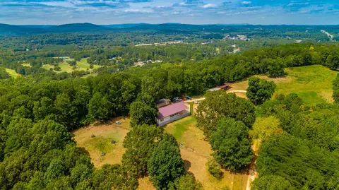 1328 Trion Hwy, La Fayette, GA 30728