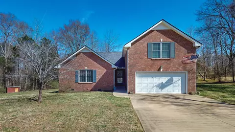 1468 C Booth Rd, Clarksville, TN 37042