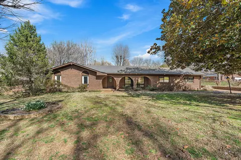 1309 Mariner Dr, Columbia, TN 38401