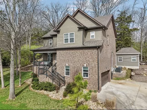 606 Cedar Crest Ct, Smyrna, TN 37167