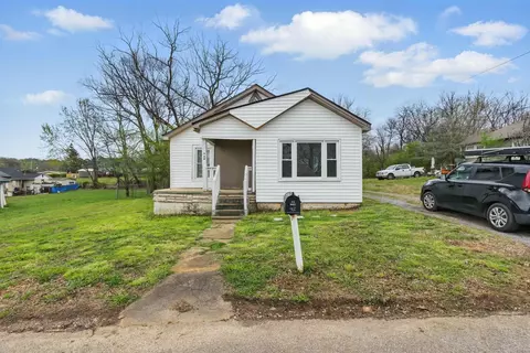 960 Berry St NE, Cleveland, TN 37311