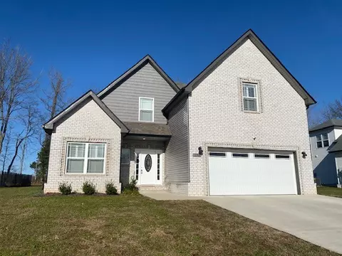 1152 Chagford Dr, Clarksville, TN 37043