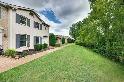 425 Plantation Ct, Nashville, TN 37221